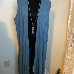 Joy sleeveless cardigan